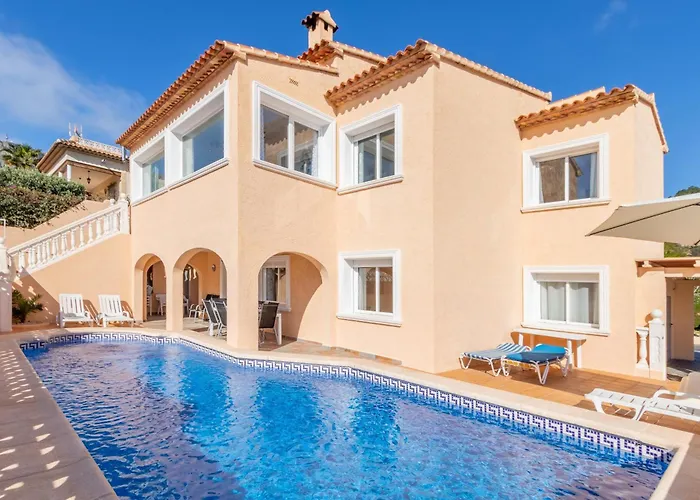 ヴィラ Galicia カルプ